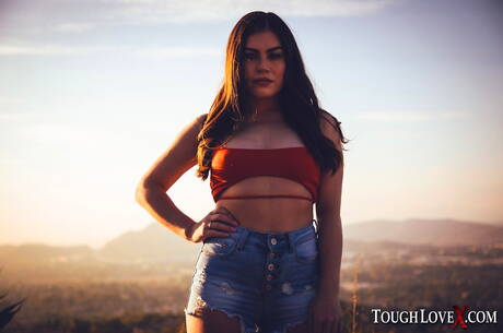 Tough Love X invites you to browse their free pictures with Veronica Valentine in sex scene with dude